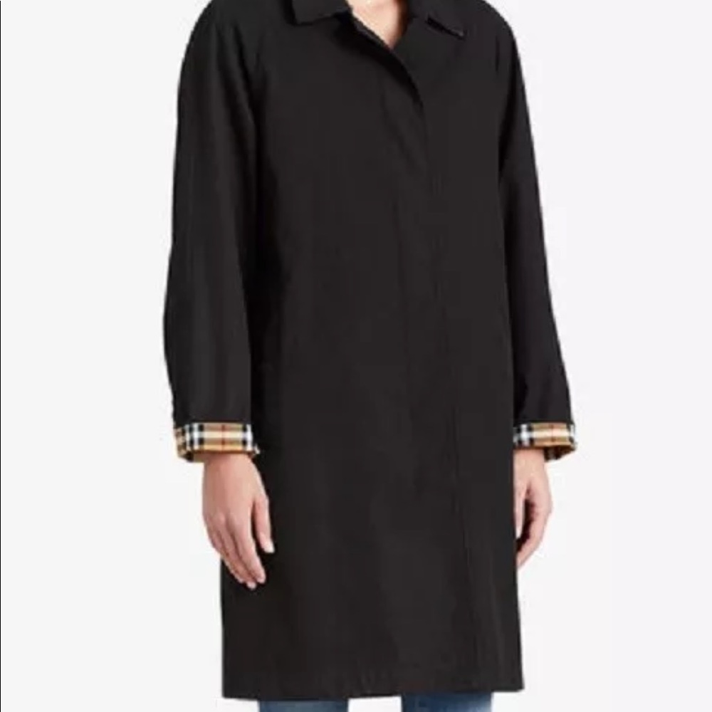 *** Burberry Camden Car Coat ***